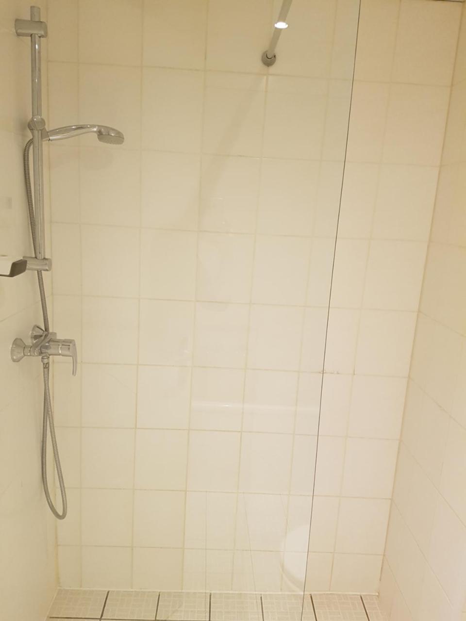 ליסא Hotel De Lis מראה חיצוני תמונה