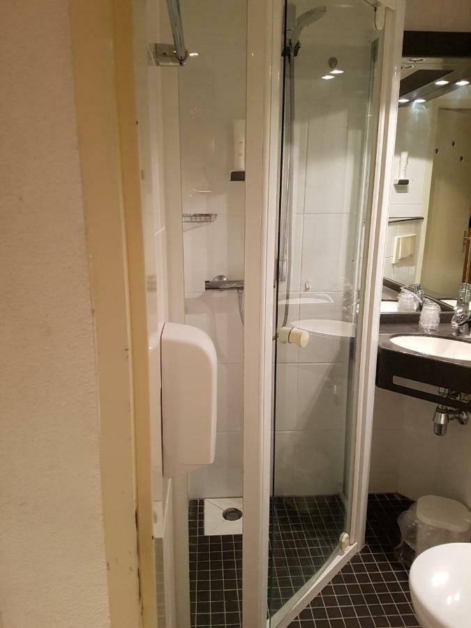 ליסא Hotel De Lis מראה חיצוני תמונה